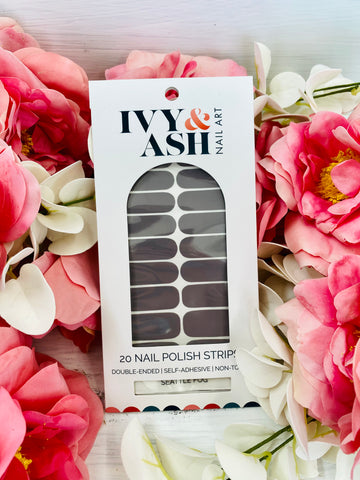 Seattle Fog | Medium Gray At Home Manicure Nail Polish Wrap