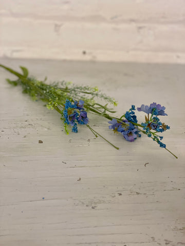 Shades of Blue Floral Spray