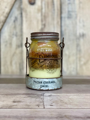 Classic Farmhouse Star Candle - Pecan Caramel Swirl