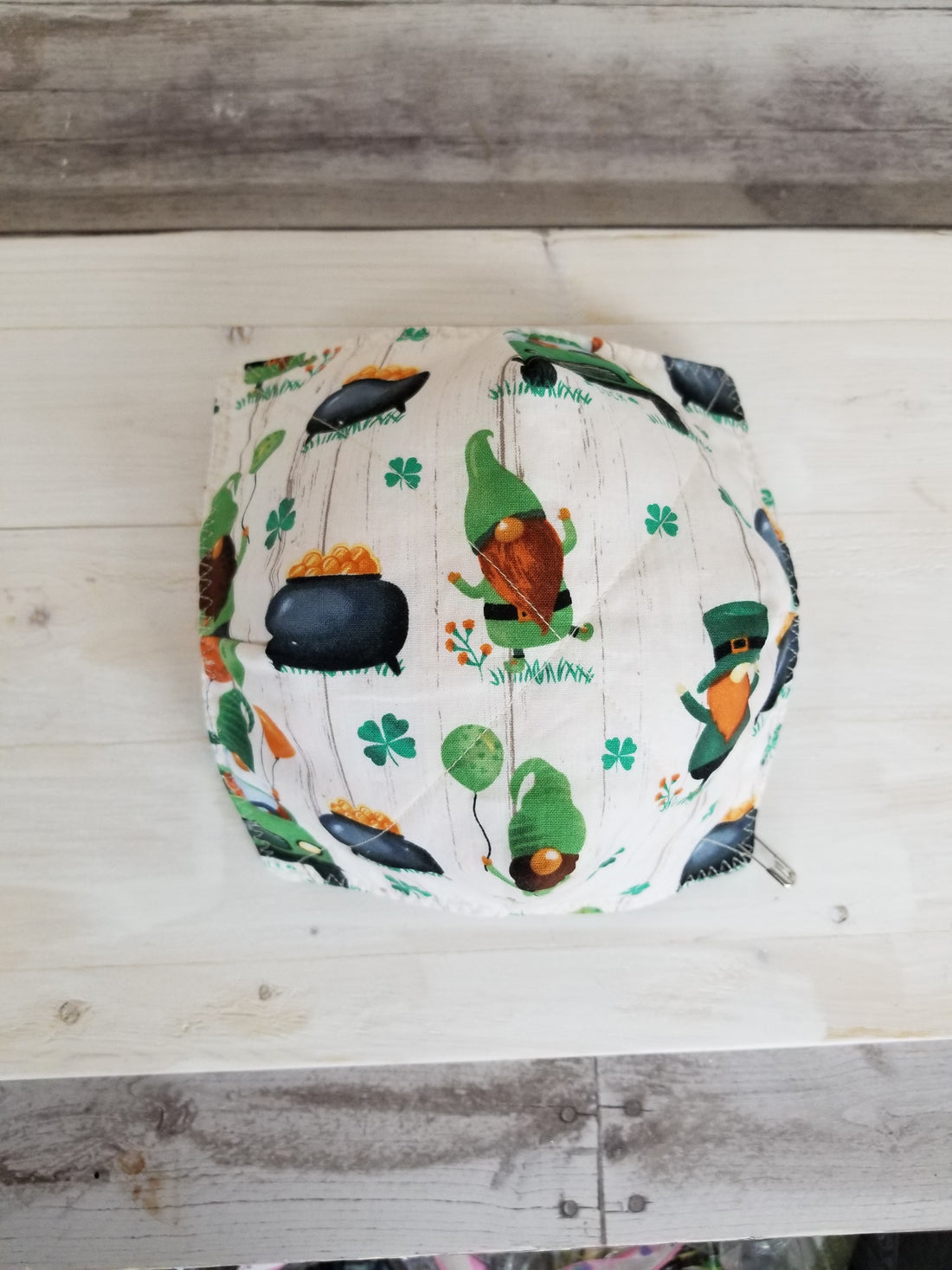 Leprechaun Gnomes Bowl Cozy