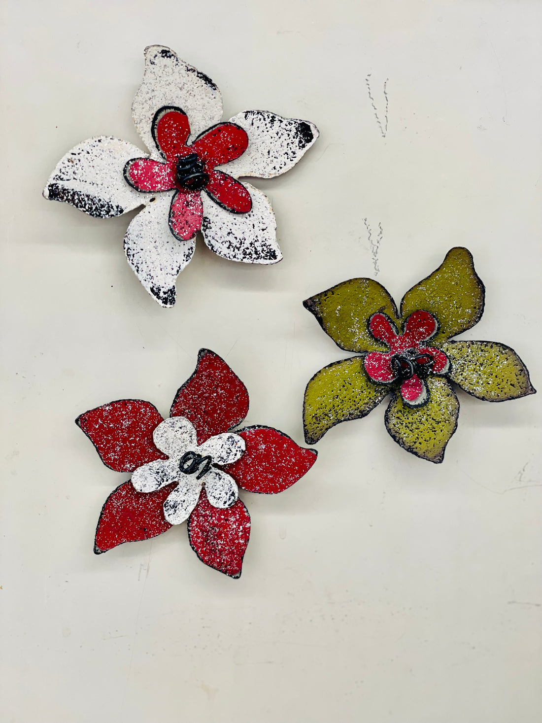 Galvanized Metal Glitter Poinsettia Magnet