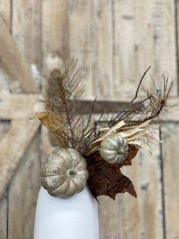 Distressed Pumpkin Pick