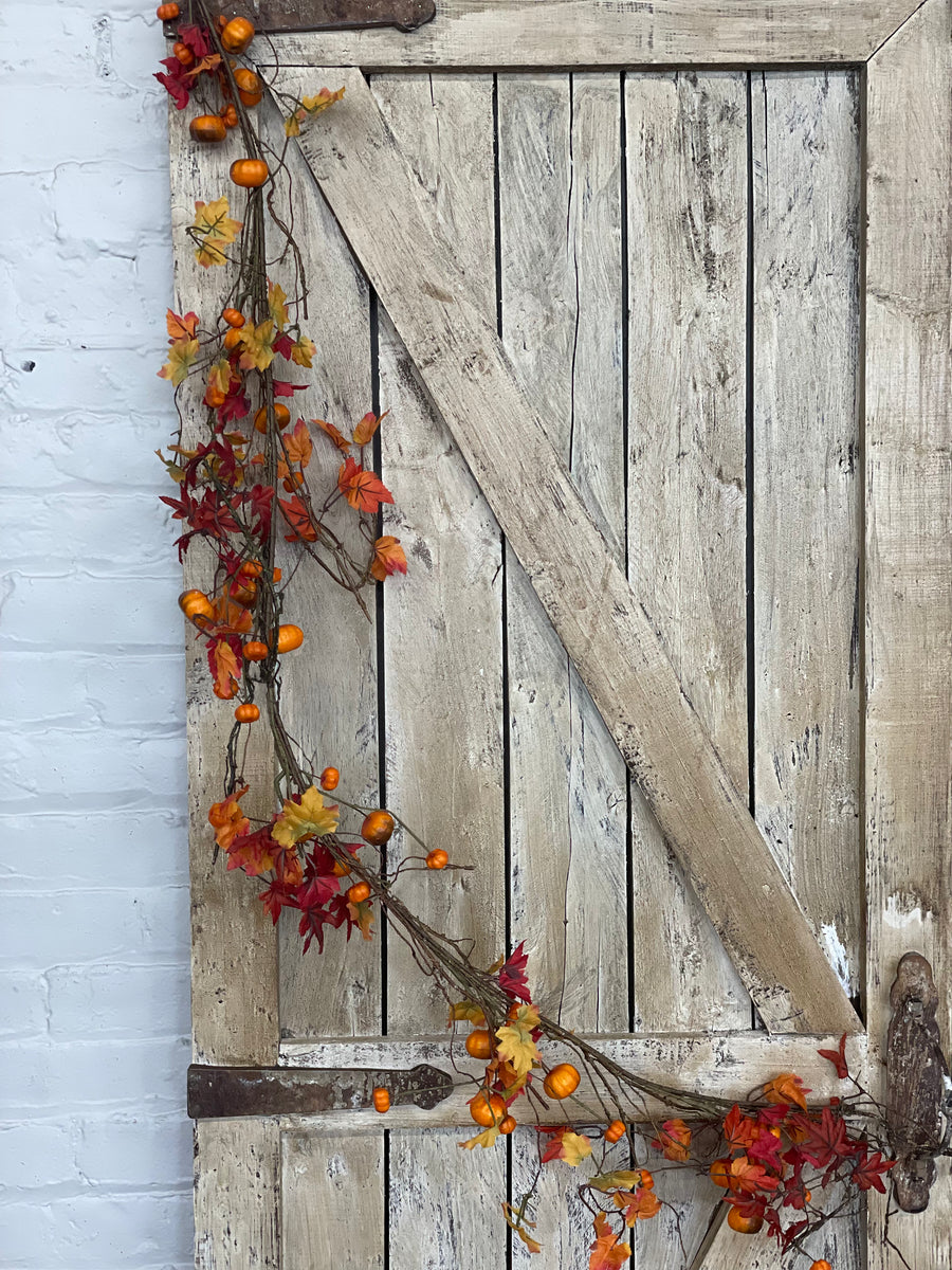 Pumpkin and Leaf Garland